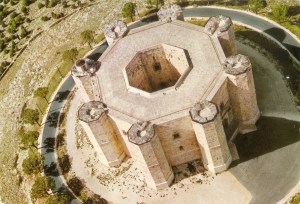 CASTELLO, castel del monte, misteriose ricerche, magia, astronomia, federico II