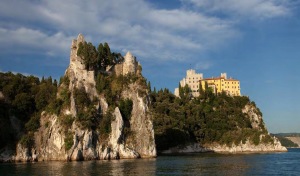 CASTELLO DI DUINO, leggenda, cavaliere