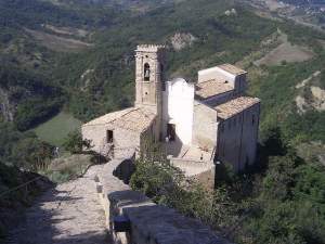 Abbazia, san pancrazio, leggende, tesoro, ombra del campanile