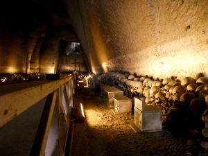 cimitero delle fontanelle luogo di culto ossario