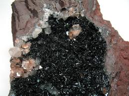 ematite antistress ottimismo ariete scorpione 